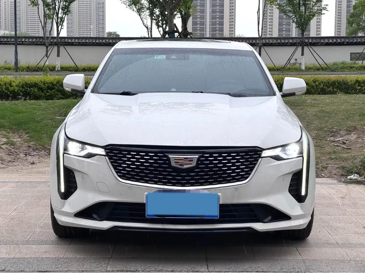 2021 Cadillac CT4 2.0T 237HP L4 8AT,autocango,china used car exporter,china ev exporter,chinese used car exporter,chinese used ev exporter