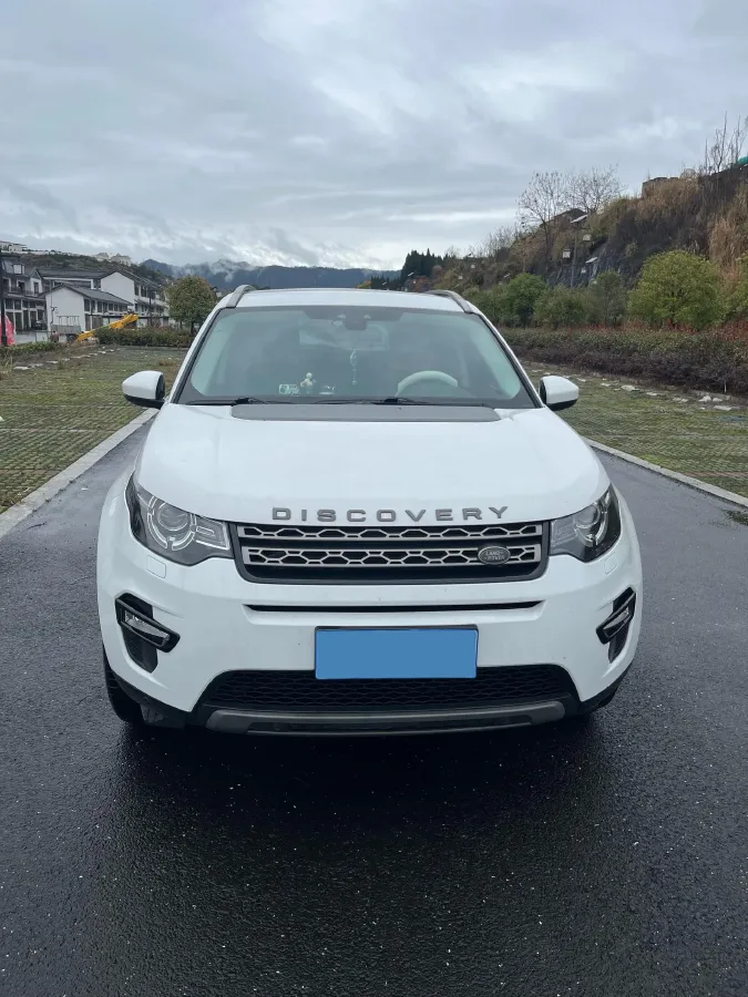 2018 Land Rover Discovery Sport 2.0T 241HP L4 9AT,autocango,china used car exporter,china ev exporter,chinese used car exporter,chinese used ev exporter