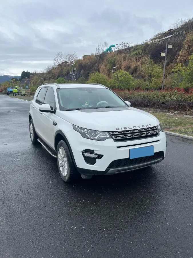 2018 Land Rover Discovery Sport 2.0T 241HP L4 9AT,autocango,china used car exporter,china ev exporter,chinese used car exporter,chinese used ev exporter