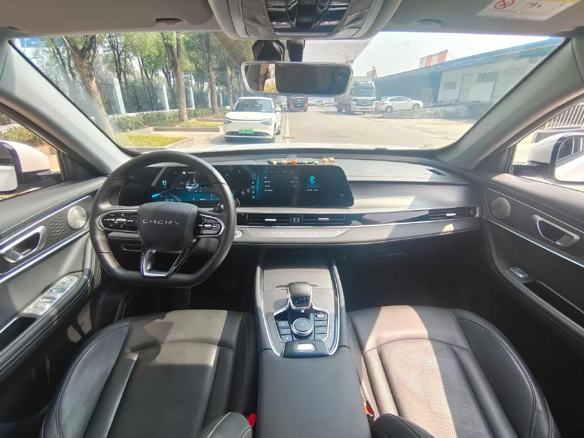 2022 Chery Tiggo 8 PRO 1.6T 197HP L4 7DCT,autocango,china used car exporter,china ev exporter,chinese used car exporter,chinese used ev exporter