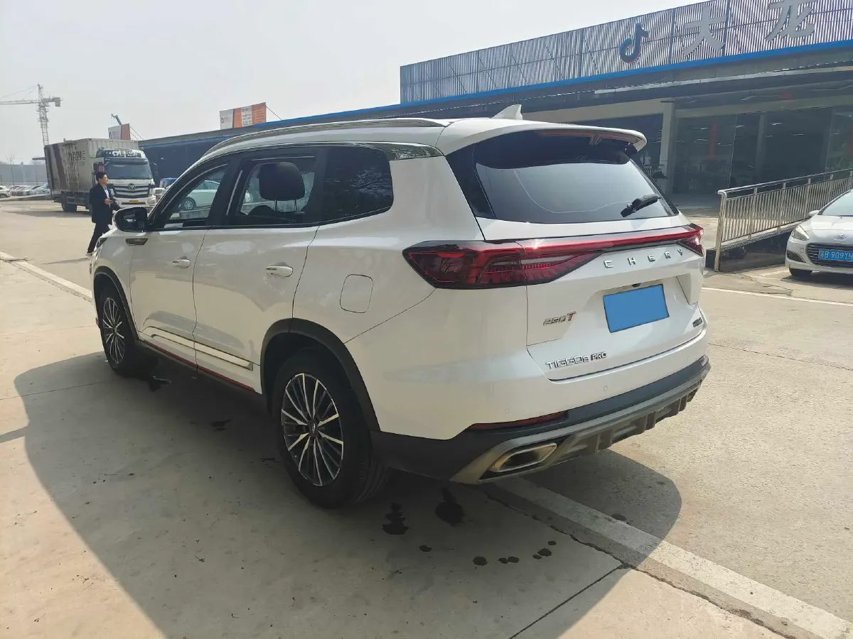 2022 Chery Tiggo 8 PRO 1.6T 197HP L4 7DCT,autocango,china used car exporter,china ev exporter,chinese used car exporter,chinese used ev exporter