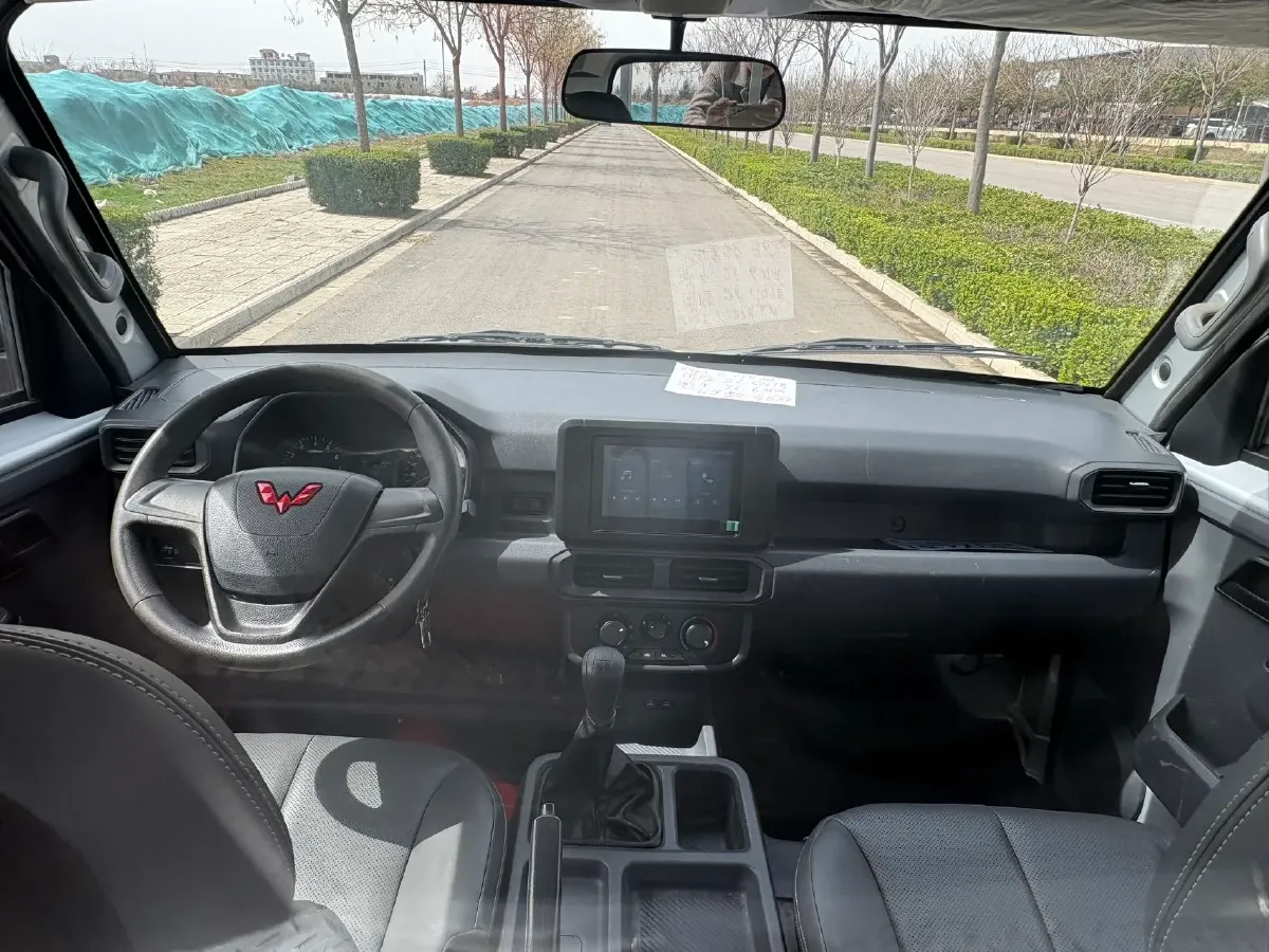 2023 WuLing Loong Truck 2.0L 136HP L4 5MT,autocango,china used car exporter,china ev exporter,chinese used car exporter,chinese used ev exporter
