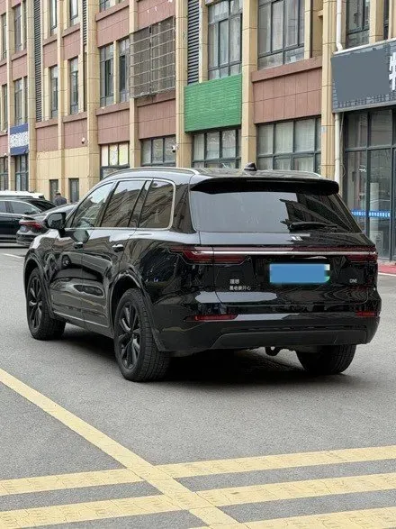2021 Li ONE Range Extended 131HP REEV 40.5KWH,autocango,china used car exporter,china ev exporter,chinese used car exporter,chinese used ev exporter