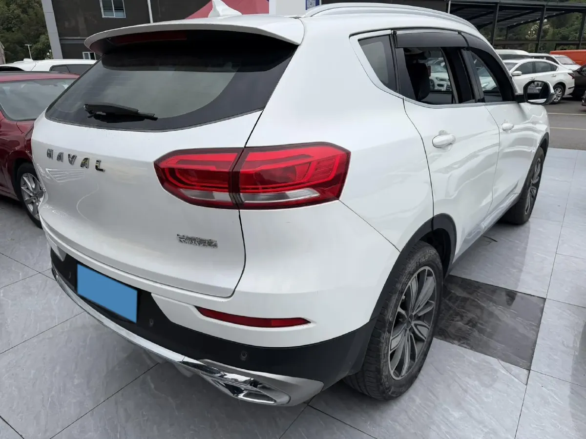 2021 Haval H6 1.5T 169HP L4 7DCT,autocango,china used car exporter,china ev exporter,chinese used car exporter,chinese used ev exporter