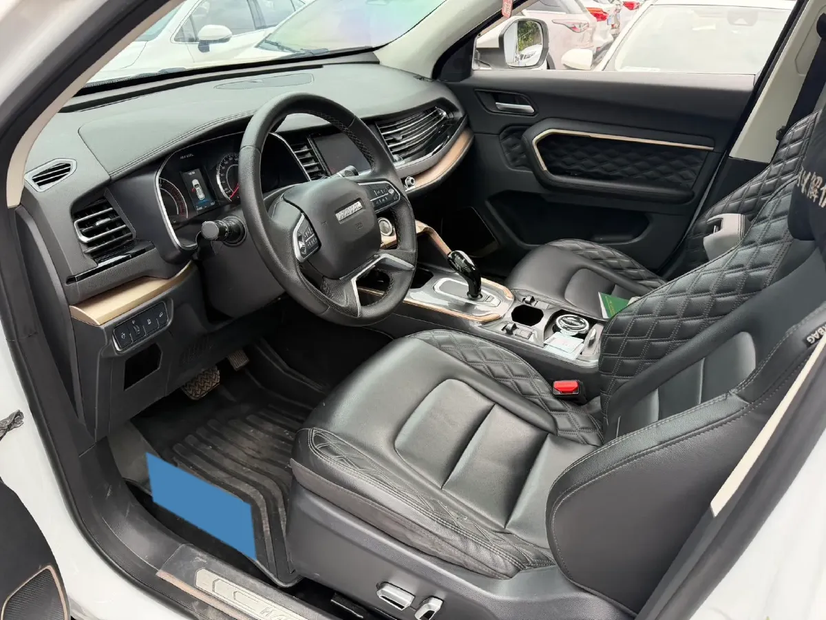 2021 Haval H6 1.5T 169HP L4 7DCT,autocango,china used car exporter,china ev exporter,chinese used car exporter,chinese used ev exporter