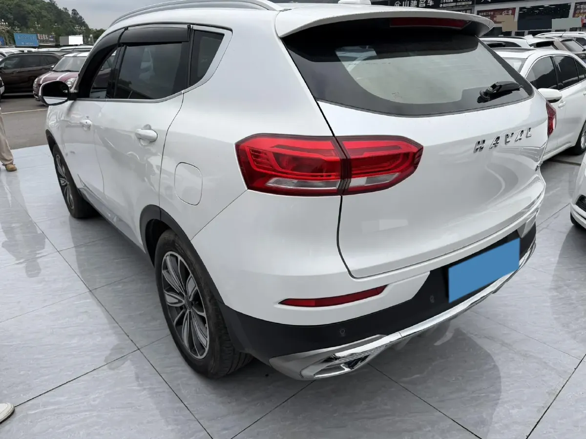 2021 Haval H6 1.5T 169HP L4 7DCT,autocango,china used car exporter,china ev exporter,chinese used car exporter,chinese used ev exporter