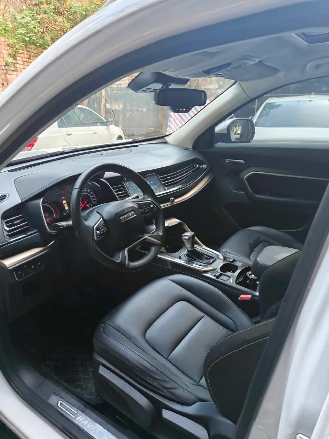 2019 Haval H6 1.5T 169HP L4 7DCT,autocango,china used car exporter,china ev exporter,chinese used car exporter,chinese used ev exporter