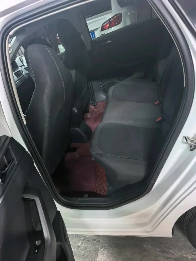 2023 Volkswagen Polo 1.5L 110HP L4 6AT,autocango,china used car exporter,china ev exporter,chinese used car exporter,chinese used ev exporter