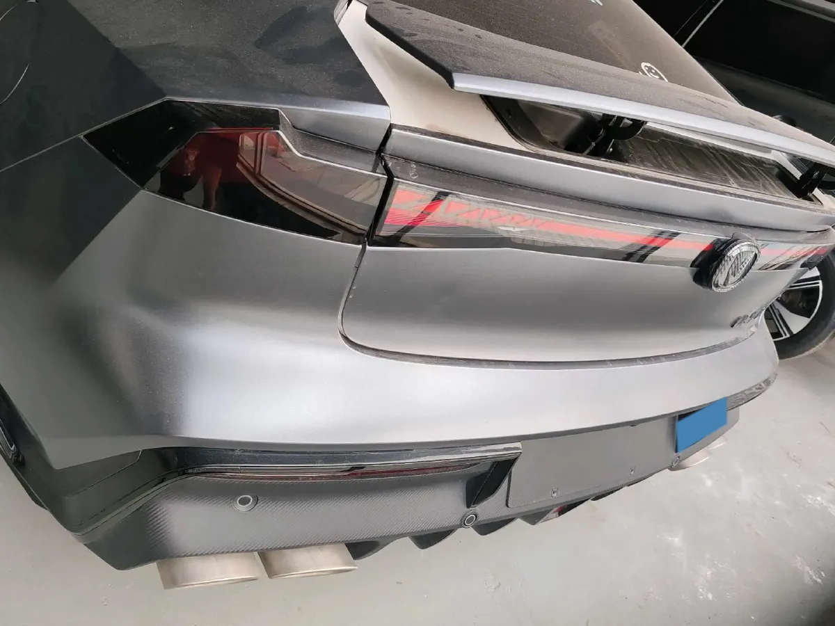 2023 ChangAn UNI-V 2.0T 233HP L4 8AT,autocango,china used car exporter,china ev exporter,chinese used car exporter,chinese used ev exporter