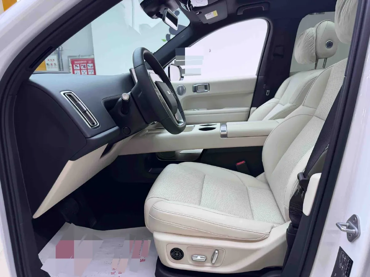 2024 Li L6 Range Extended 154HP L4 REEV 36.8KWH,autocango,china used car exporter,china ev exporter,chinese used car exporter,chinese used ev exporter