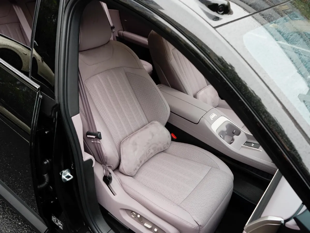 2025 ONVO L60 BEV,autocango,china used car exporter,china ev exporter,chinese used car exporter,chinese used ev exporter