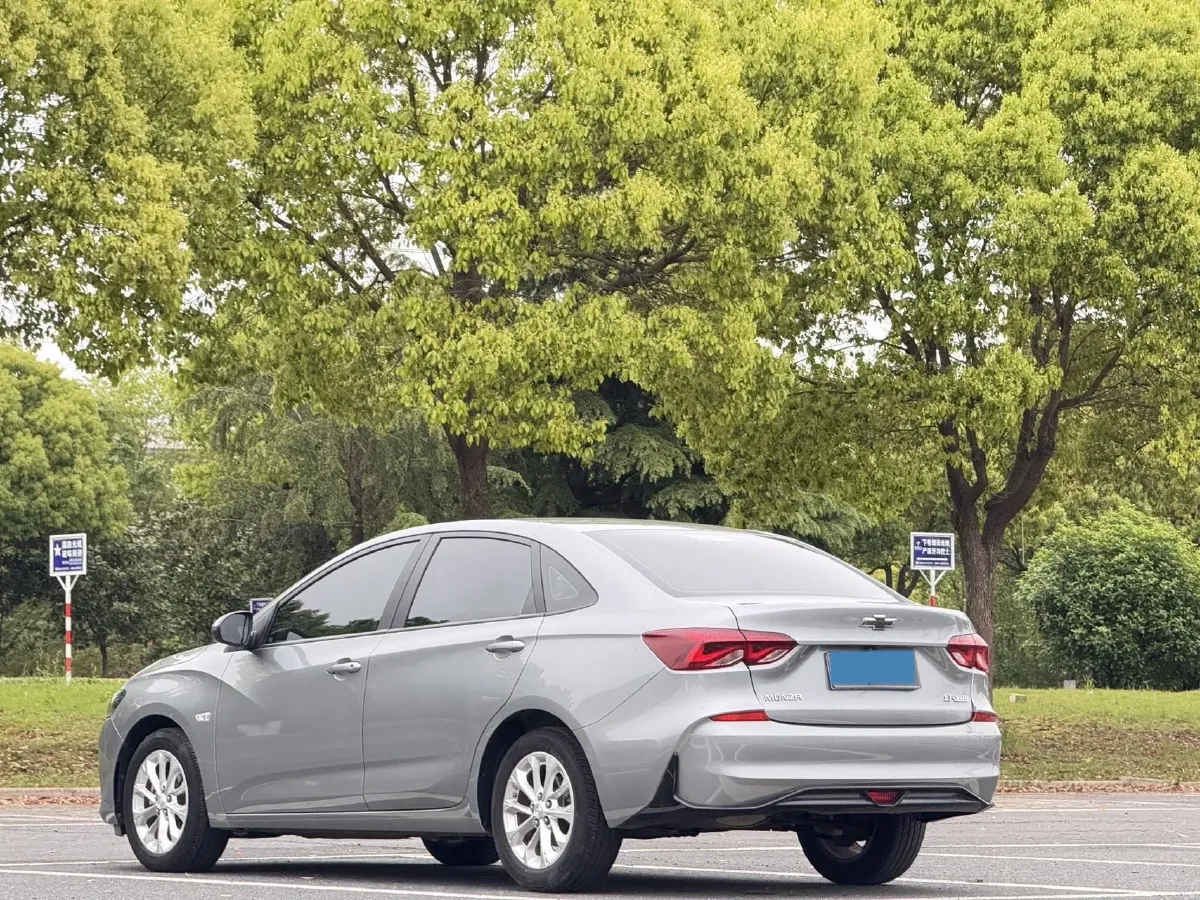 2023 Chevrolet Monza 1.5L 113HP L4 6DCT,autocango,china used car exporter,china ev exporter,chinese used car exporter,chinese used ev exporter