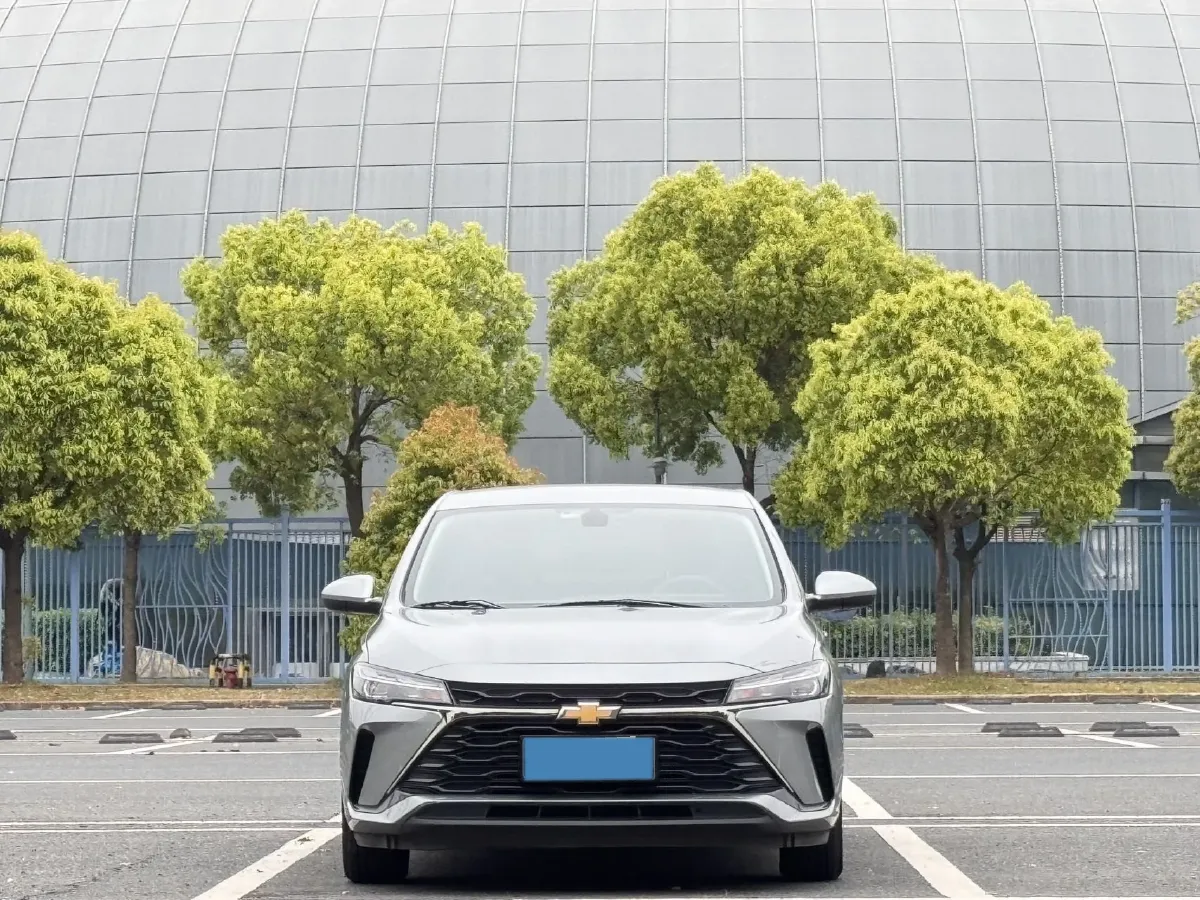 2023 Chevrolet Monza 1.5L 113HP L4 6DCT,autocango,china used car exporter,china ev exporter,chinese used car exporter,chinese used ev exporter