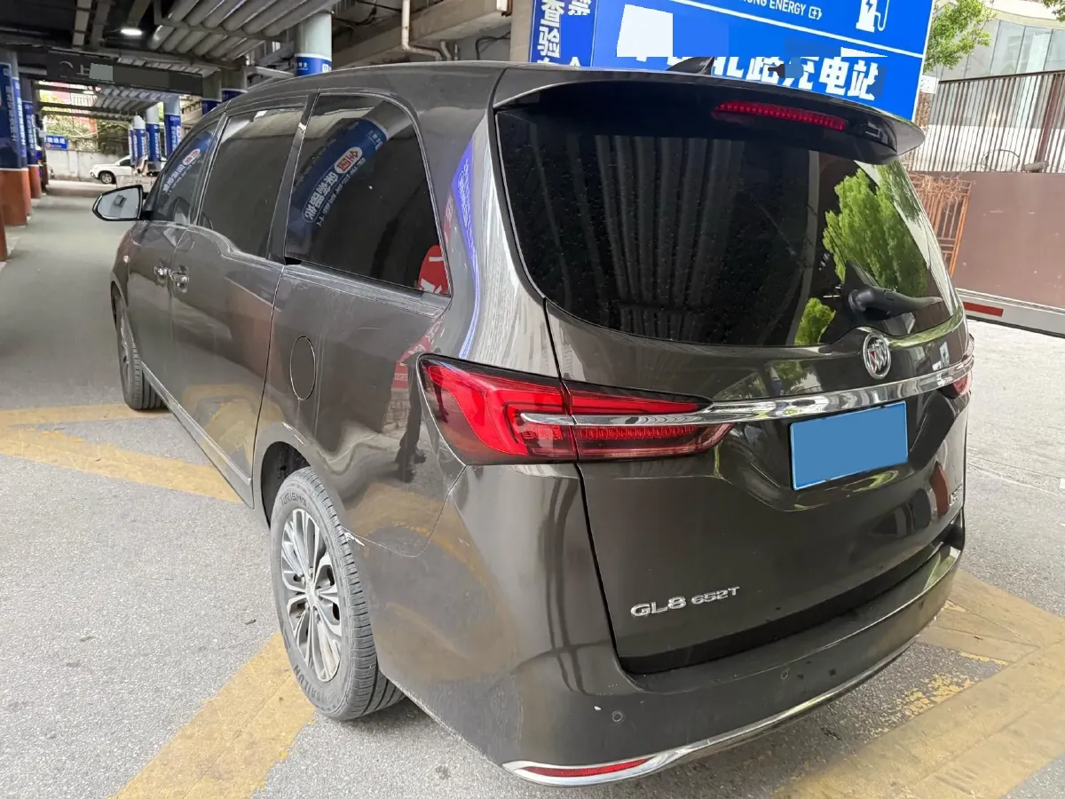 2021 Buick GL8 2.0T 237HP L4 9AT,autocango,china used car exporter,china ev exporter,chinese used car exporter,chinese used ev exporter
