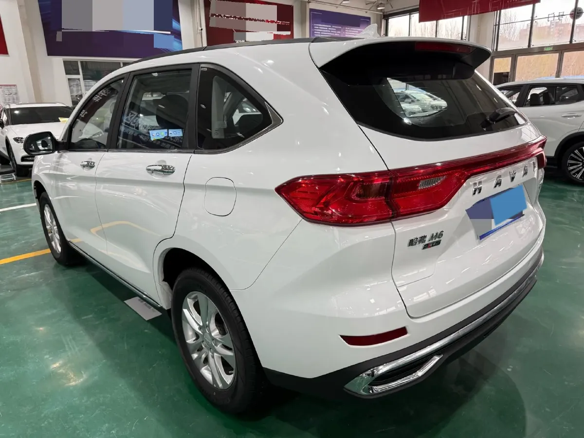 2021 Haval M6 1.5T 150HP L4 7DCT,autocango,china used car exporter,china ev exporter,chinese used car exporter,chinese used ev exporter