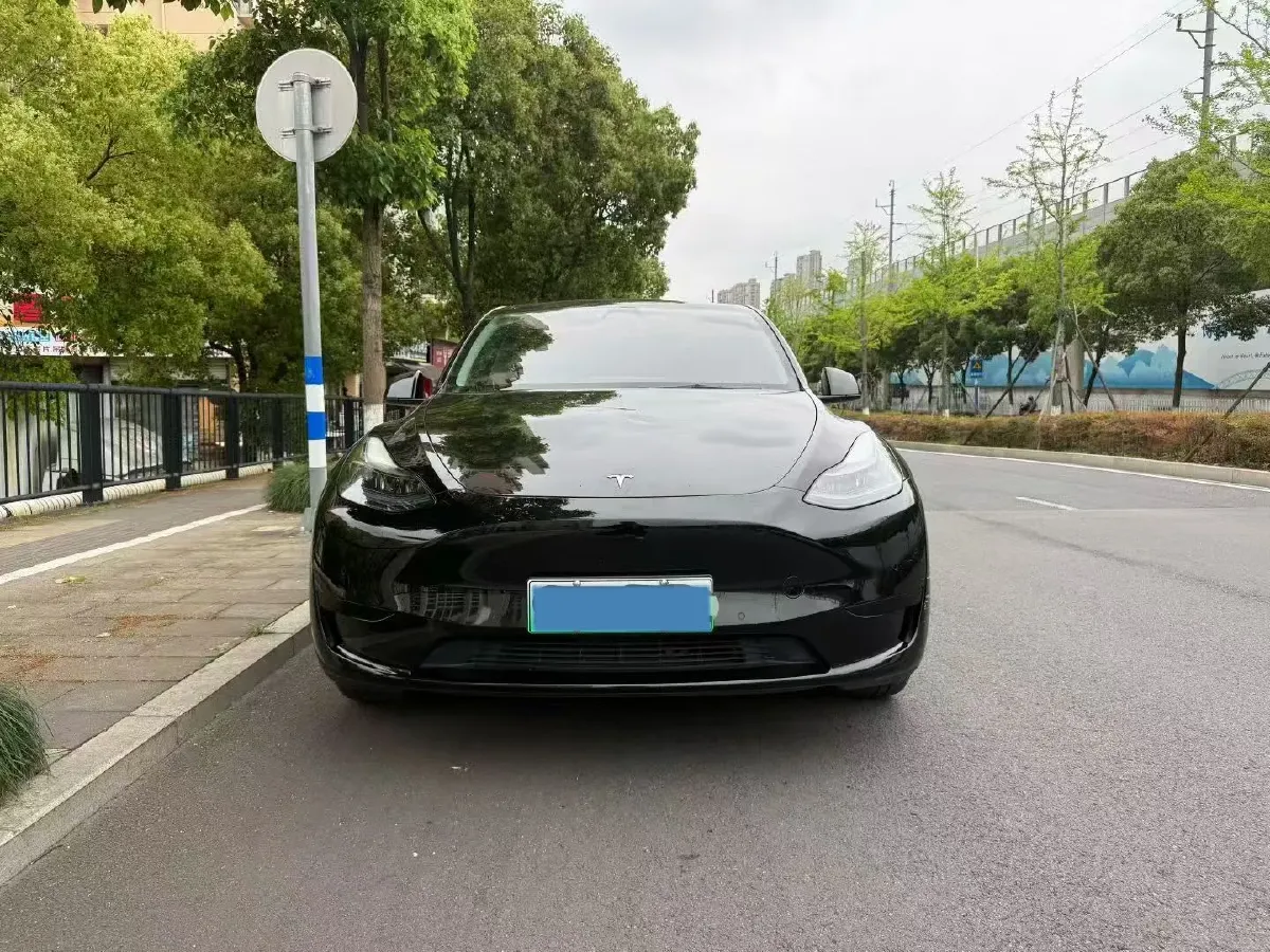 2022 Tesla Model Y BEV 60KWH,autocango,china used car exporter,china ev exporter,chinese used car exporter,chinese used ev exporter