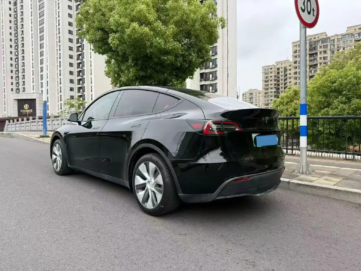 2022 Tesla Model Y BEV 60KWH,autocango,china used car exporter,china ev exporter,chinese used car exporter,chinese used ev exporter