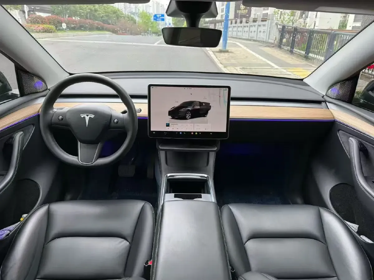 2022 Tesla Model Y BEV 60KWH,autocango,china used car exporter,china ev exporter,chinese used car exporter,chinese used ev exporter