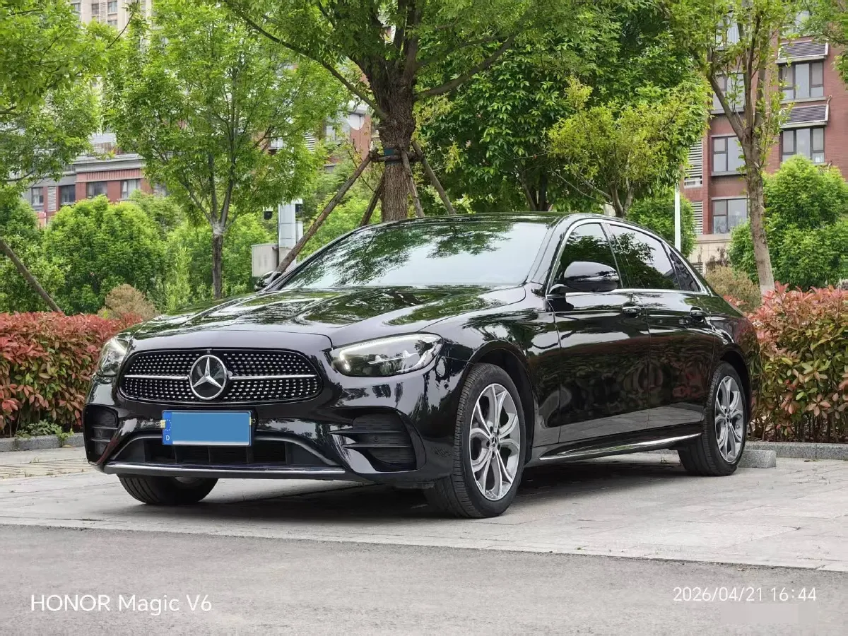 2022 Mercedes-Benz GLC Class 2.0T 258HP L4 9AT,autocango,china used car exporter,china ev exporter,chinese used car exporter,chinese used ev exporter