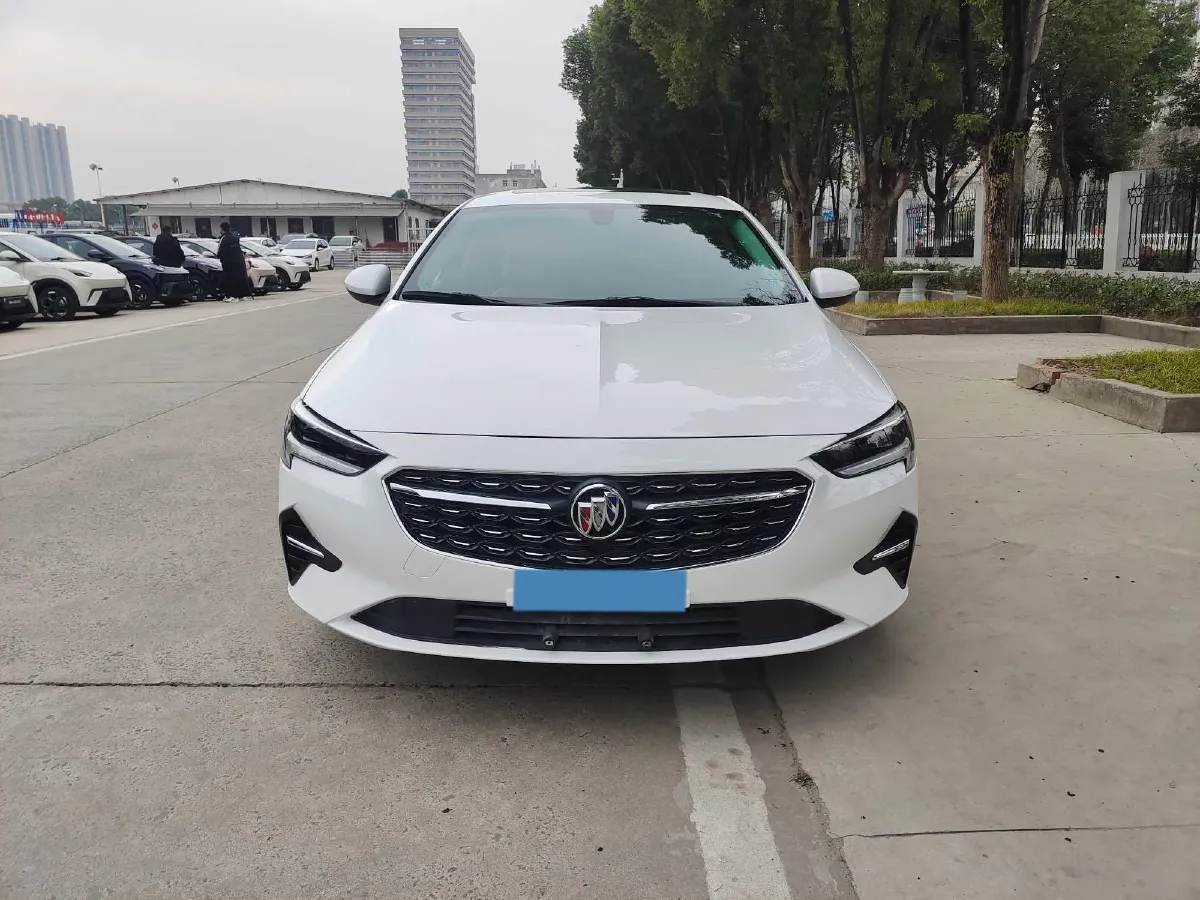2020 Buick Regal 1.5T 169HP L4 9AT,autocango,china used car exporter,china ev exporter,chinese used car exporter,chinese used ev exporter
