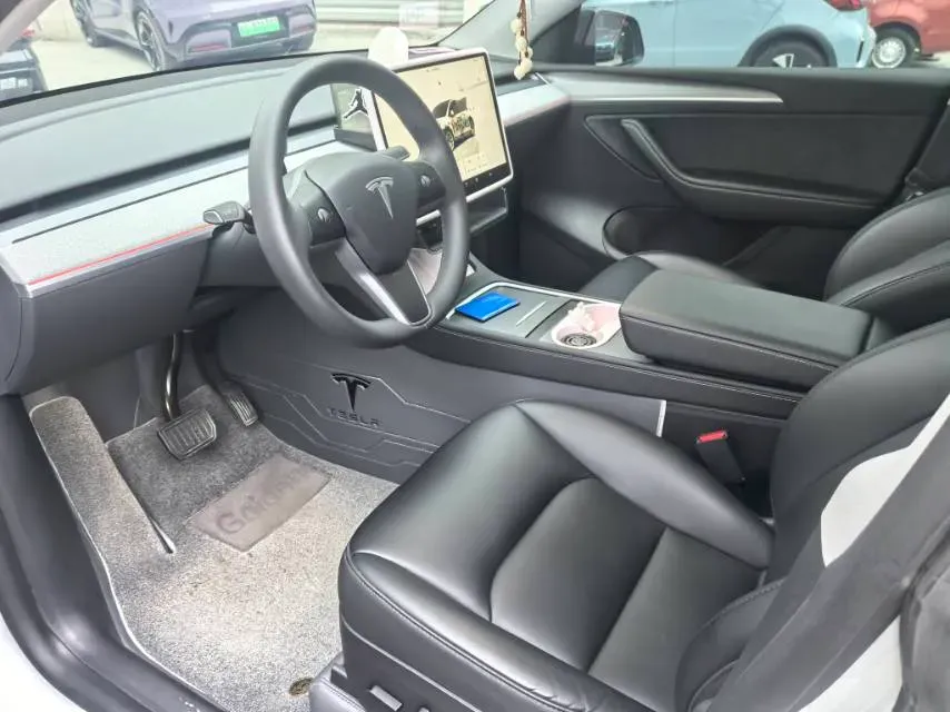 2024 Iveco OuSheng BEV 77.28KWH,autocango,china used car exporter,china ev exporter,chinese used car exporter,chinese used ev exporter