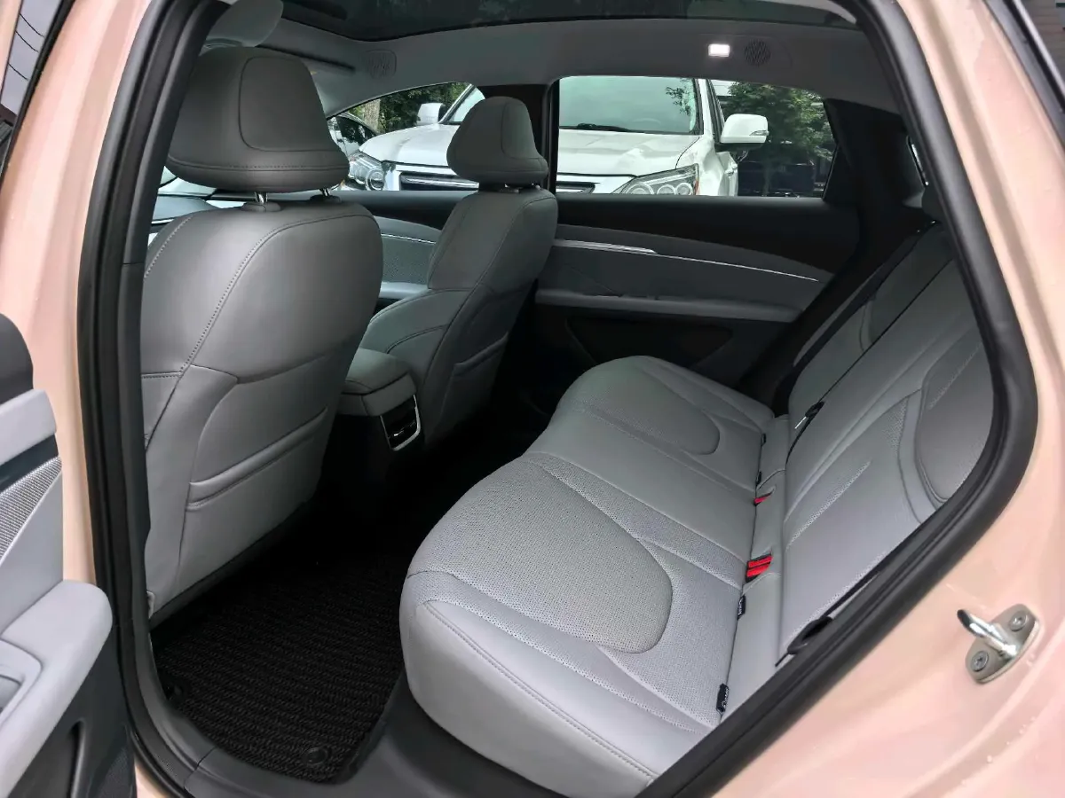 2025 Xpeng MONA M03 BEV,autocango,china used car exporter,china ev exporter,chinese used car exporter,chinese used ev exporter