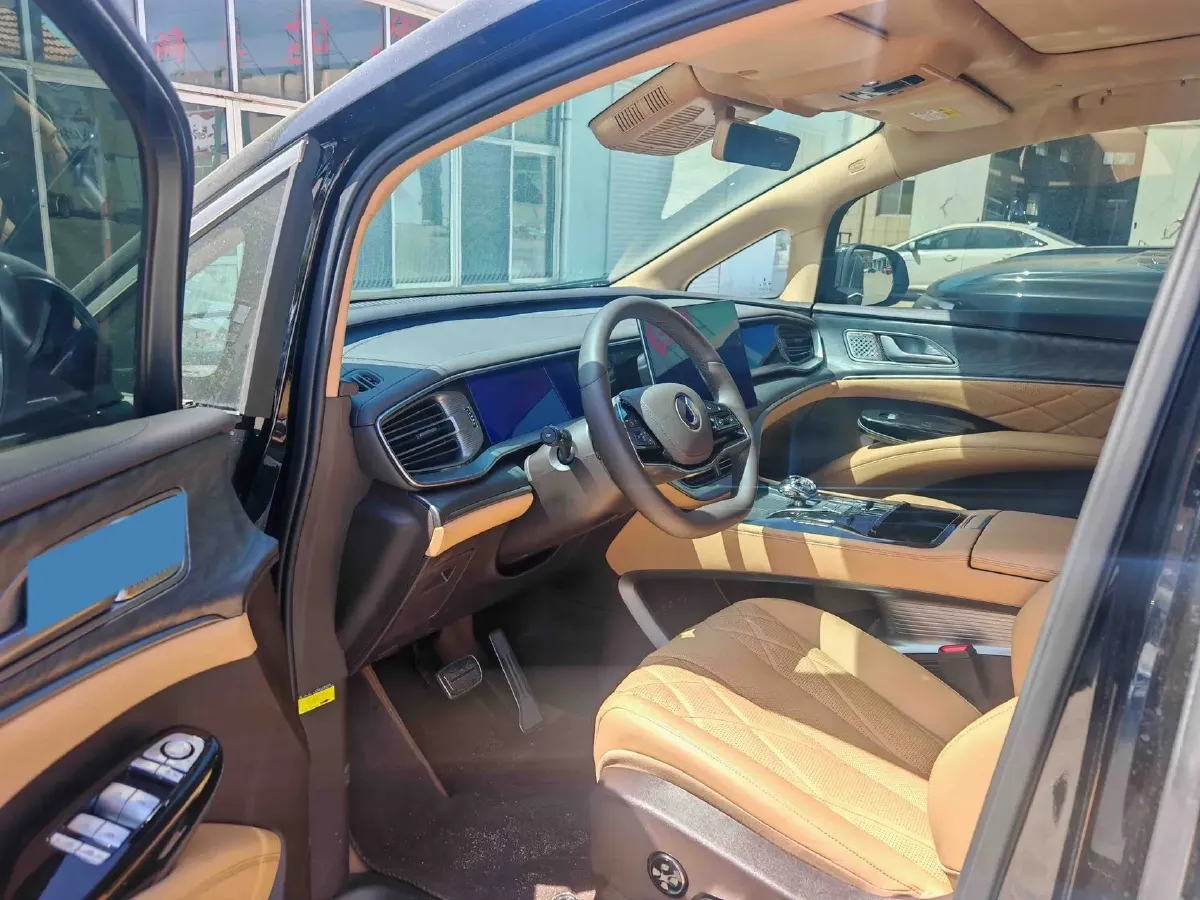 2025 Denza D9 1.5T 156HP L4 E-CVT PHEV 40KWH,autocango,china used car exporter,china ev exporter,chinese used car exporter,chinese used ev exporter