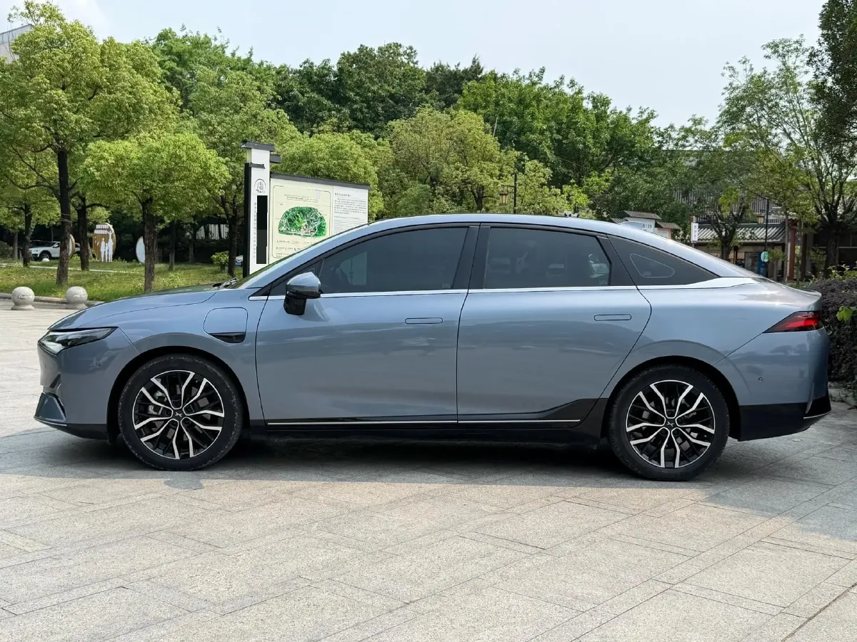 2022 Chevrolet Menlo BEV 61.1KWH,autocango,china used car exporter,china ev exporter,chinese used car exporter,chinese used ev exporter