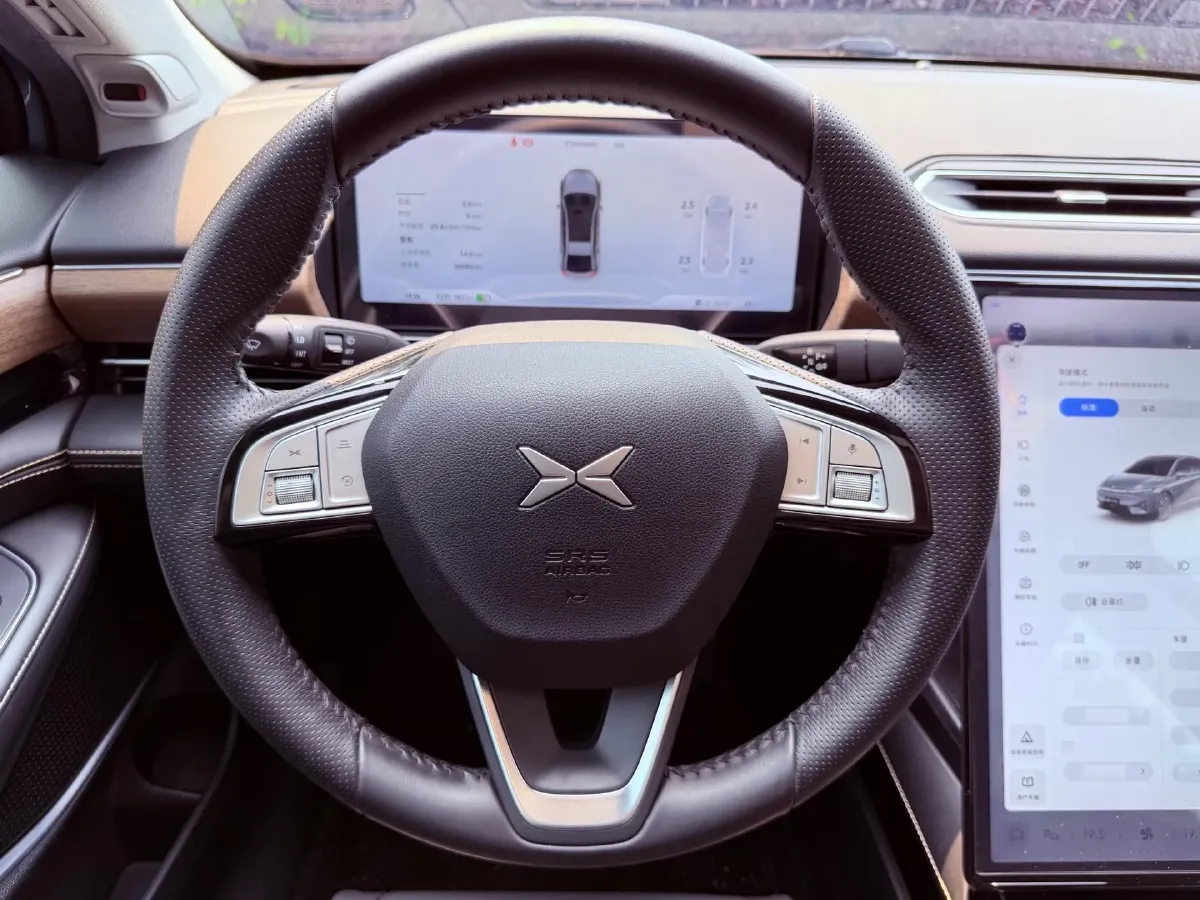 2022 Chevrolet Menlo BEV 61.1KWH,autocango,china used car exporter,china ev exporter,chinese used car exporter,chinese used ev exporter