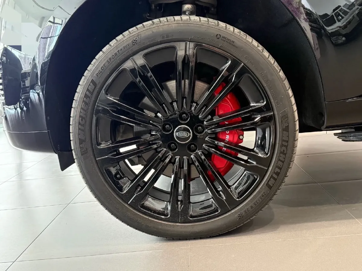 2025 Land Rover Range Rover 3.0T 400HP L6 8AT,autocango,china used car exporter,china ev exporter,chinese used car exporter,chinese used ev exporter