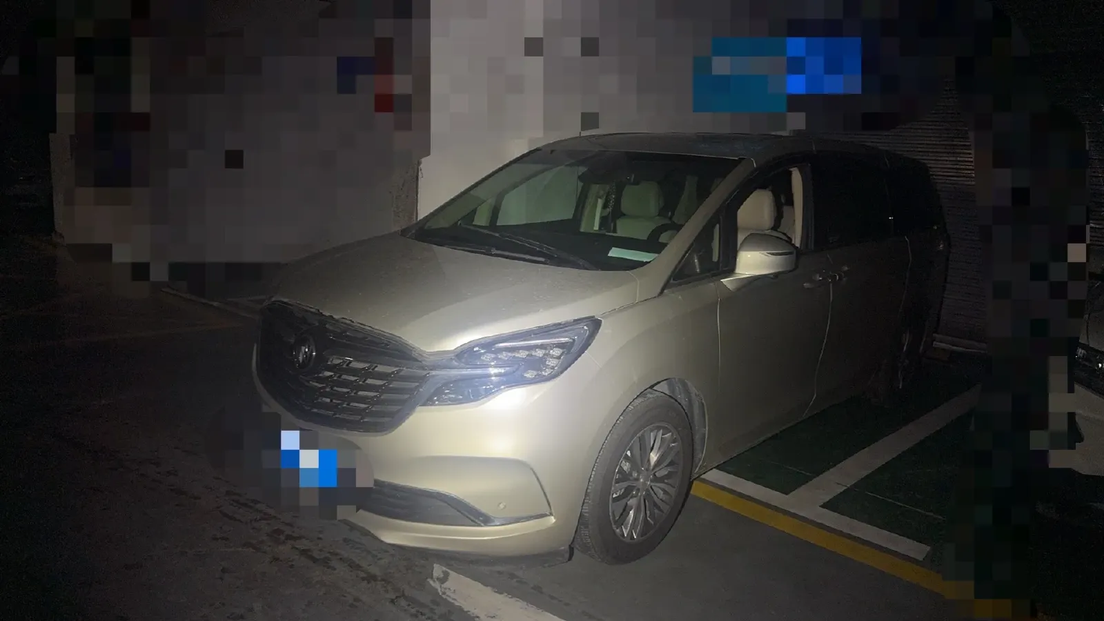 2022 Buick GL8 2.0T 237HP L4 9AT,autocango,china used car exporter,china ev exporter,chinese used car exporter,chinese used ev exporter