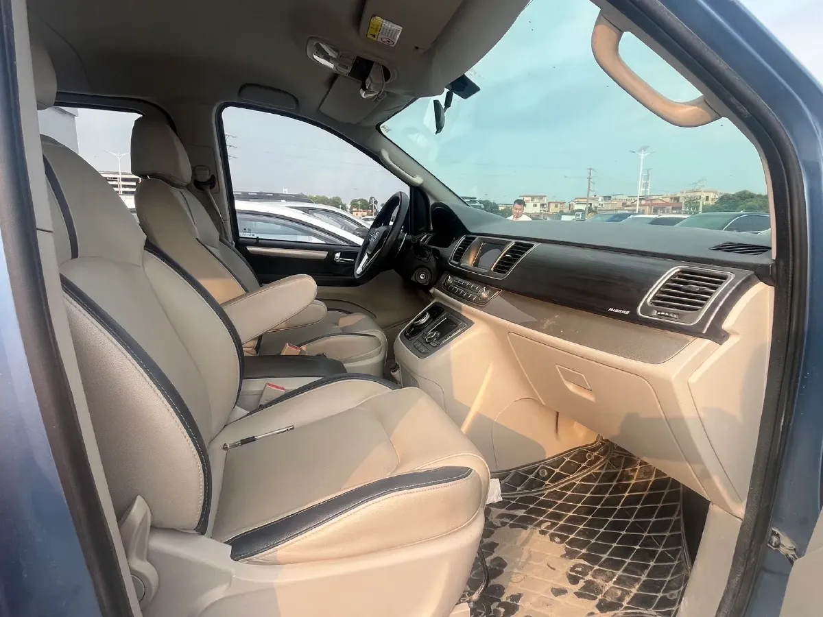 2022 MAXUS G10 2.0T 224HP L4 8AT,autocango,china used car exporter,china ev exporter,chinese used car exporter,chinese used ev exporter