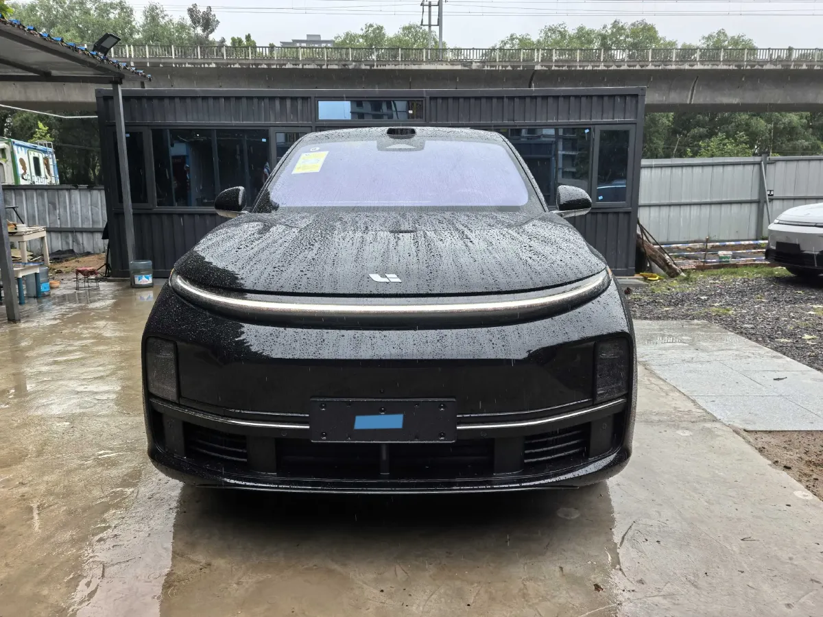 2025 Li L7 Range Extended 154HP REEV,autocango,china used car exporter,china ev exporter,chinese used car exporter,chinese used ev exporter