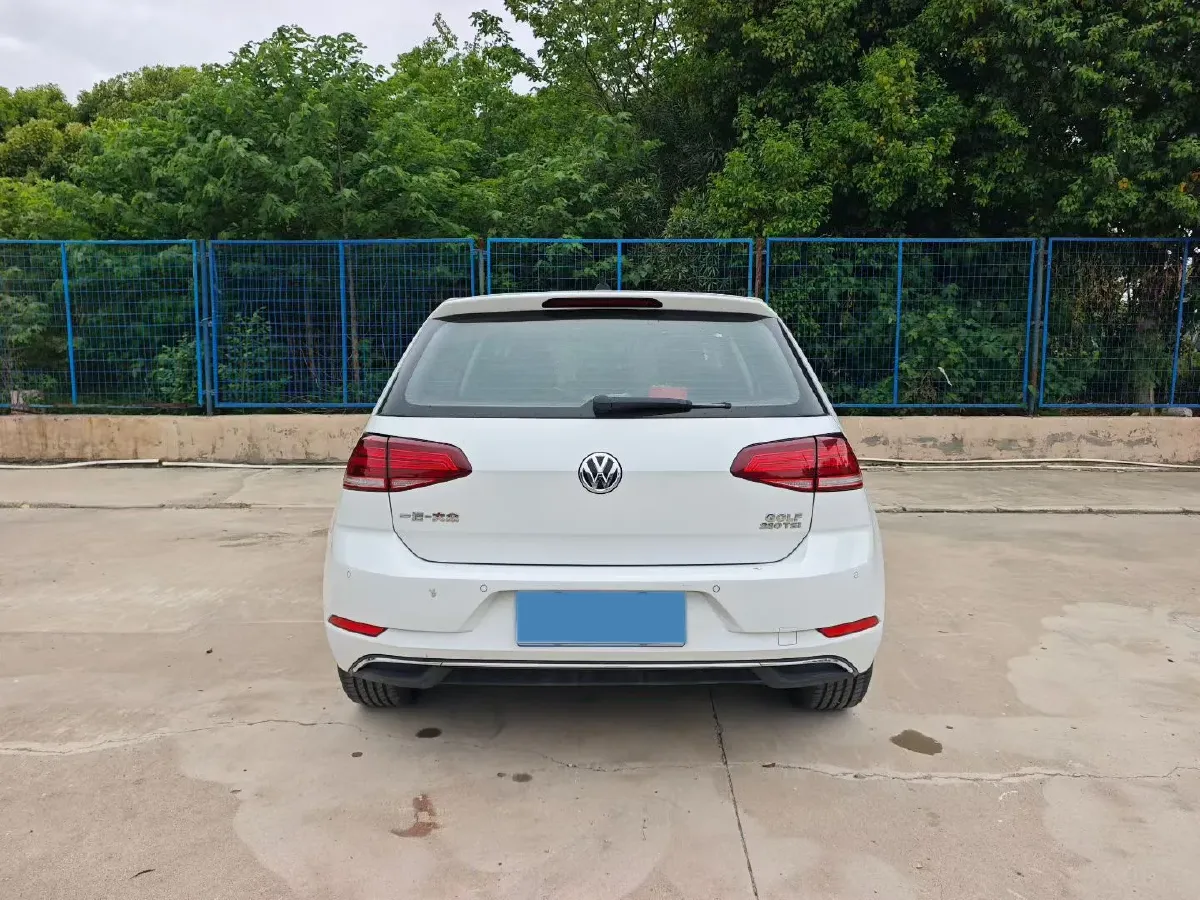 2020 Volkswagen Golf 1.4T 150HP L4 7DCT,autocango,china used car exporter,china ev exporter,chinese used car exporter,chinese used ev exporter