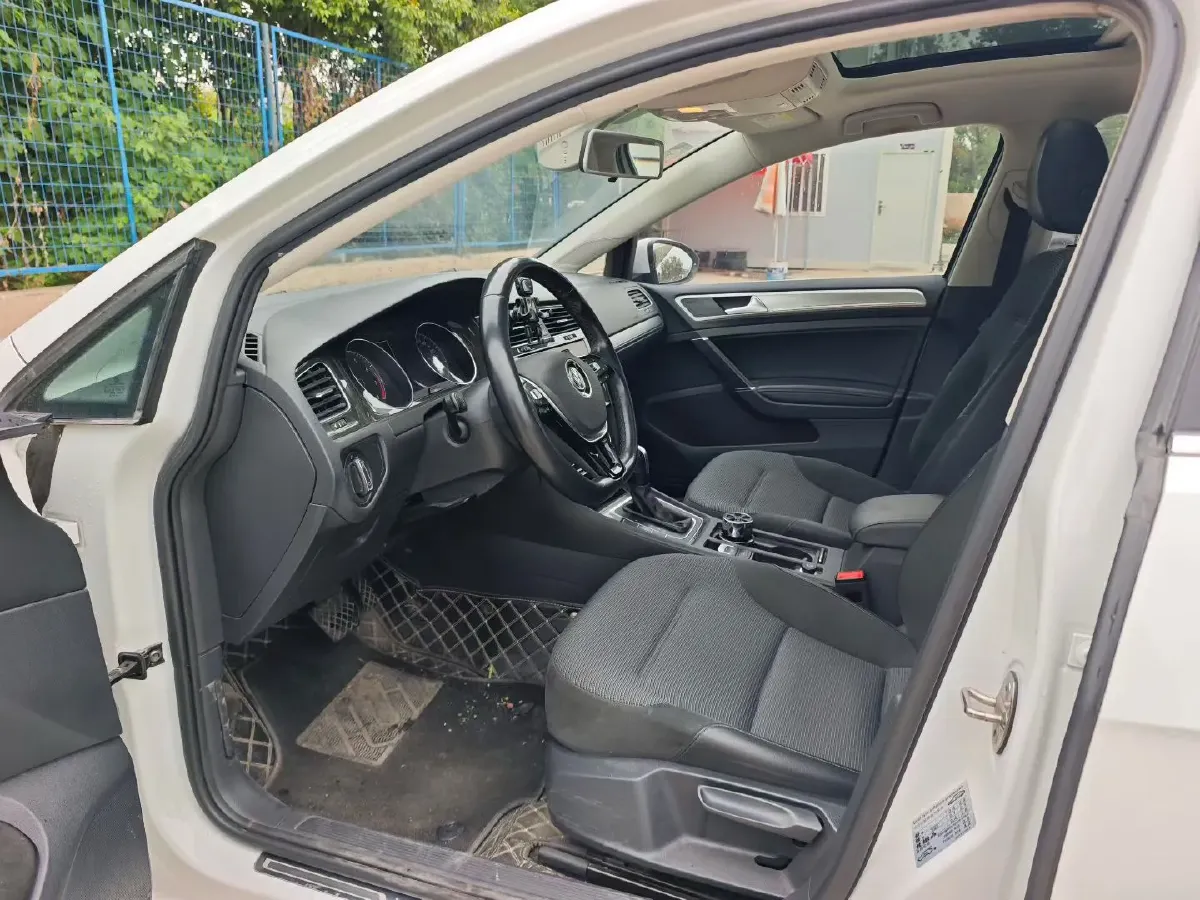 2020 Volkswagen Golf 1.4T 150HP L4 7DCT,autocango,china used car exporter,china ev exporter,chinese used car exporter,chinese used ev exporter