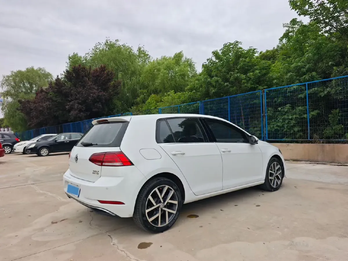 2020 Volkswagen Golf 1.4T 150HP L4 7DCT,autocango,china used car exporter,china ev exporter,chinese used car exporter,chinese used ev exporter