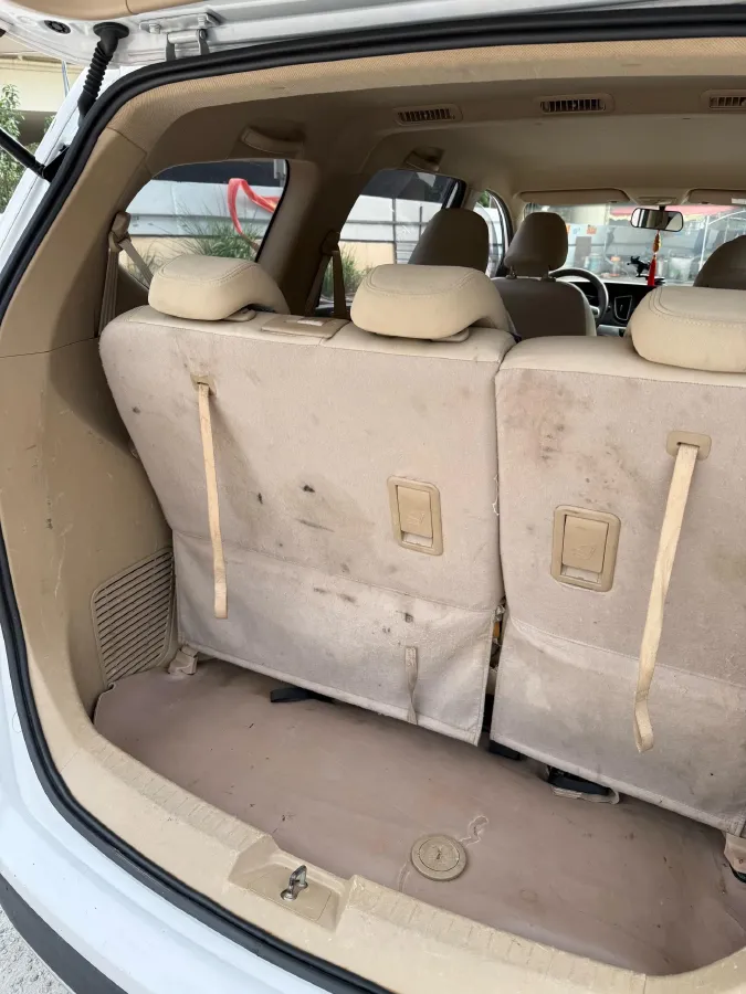 2019 BaoJun 730 1.5L 105HP L4 6MT,autocango,china used car exporter,china ev exporter,chinese used car exporter,chinese used ev exporter