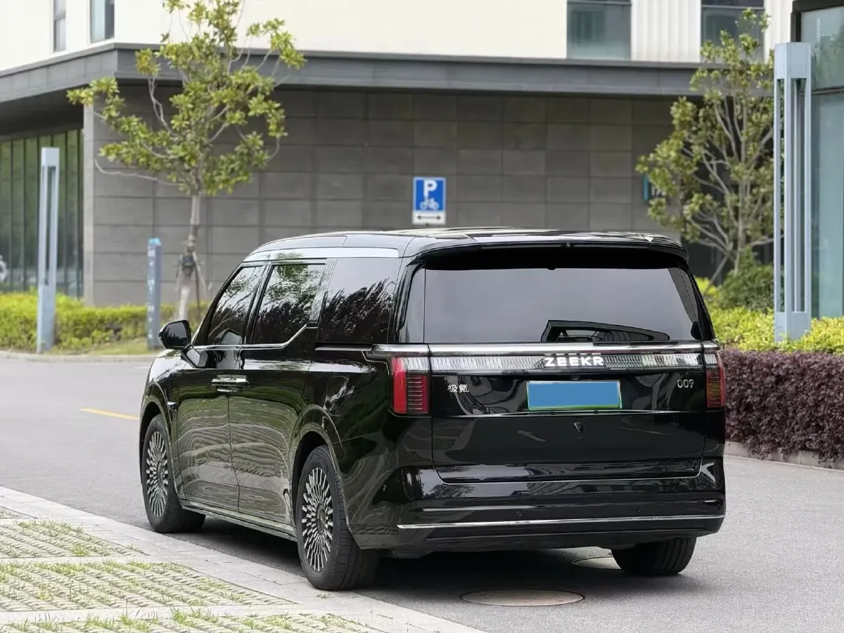 2024 Zeekr 009 BEV 108KWH,autocango,china used car exporter,china ev exporter,chinese used car exporter,chinese used ev exporter