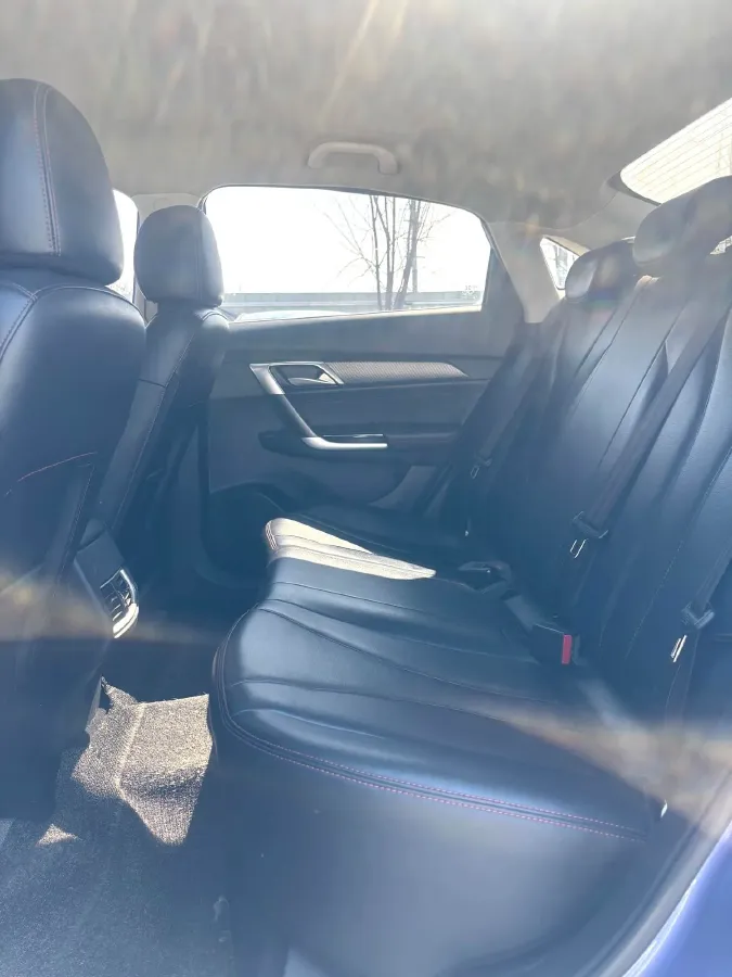 2021 Bestune B70 1.5T 169HP L4 7DCT,autocango,china used car exporter,china ev exporter,chinese used car exporter,chinese used ev exporter