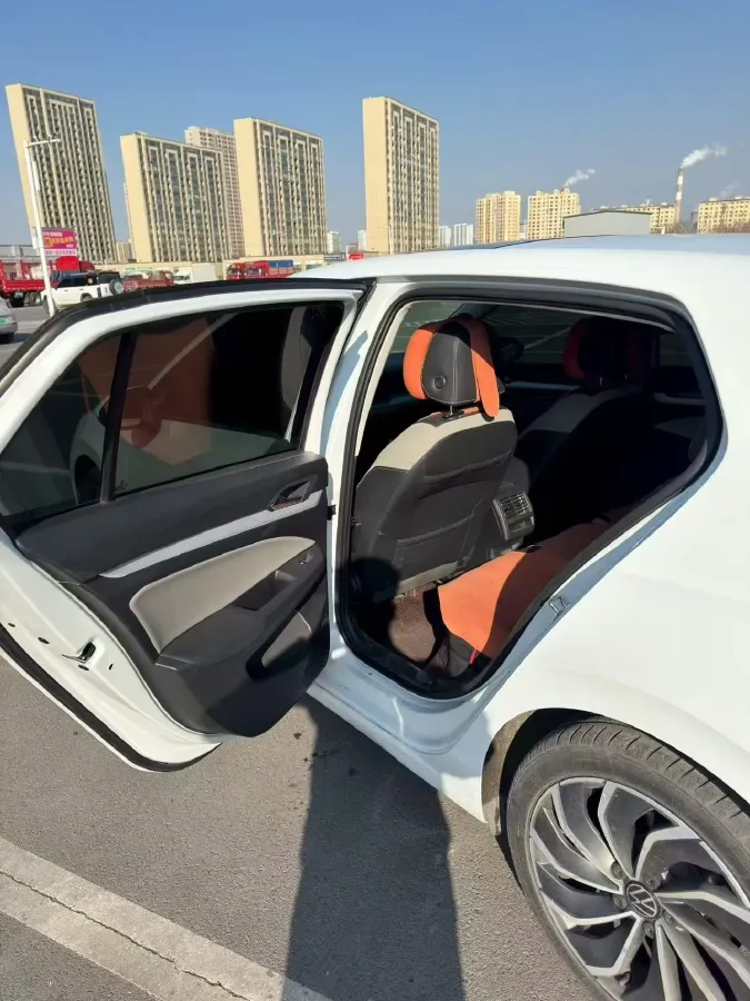 2021 Volkswagen Golf 1.4T 150HP L4 7DCT,autocango,china used car exporter,china ev exporter,chinese used car exporter,chinese used ev exporter