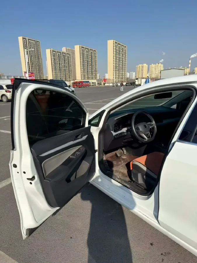 2021 Volkswagen Golf 1.4T 150HP L4 7DCT,autocango,china used car exporter,china ev exporter,chinese used car exporter,chinese used ev exporter