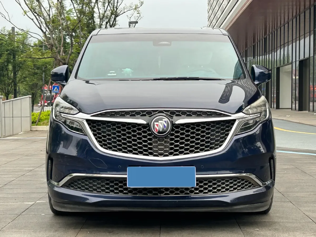 2022 Buick GL8 2.0T 237HP L4 9AT,autocango,china used car exporter,china ev exporter,chinese used car exporter,chinese used ev exporter