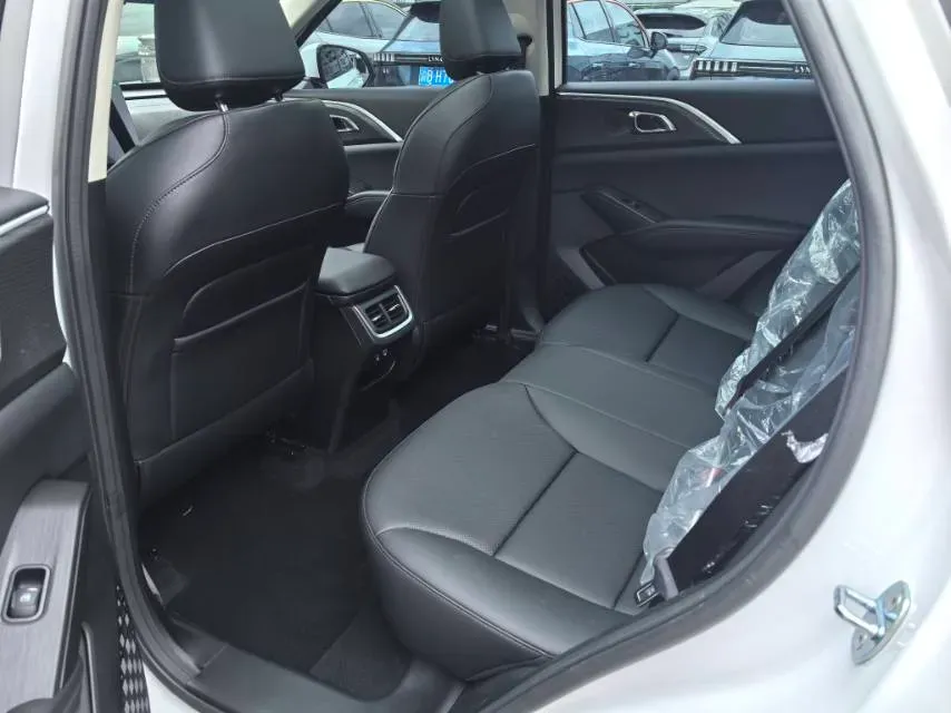 2026 Haval H6L 2.0T 238HP L4 9DCT,autocango,china used car exporter,china ev exporter,chinese used car exporter,chinese used ev exporter