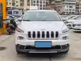 2017 Jeep Cherokee 2.0L 155HP L4 9AT