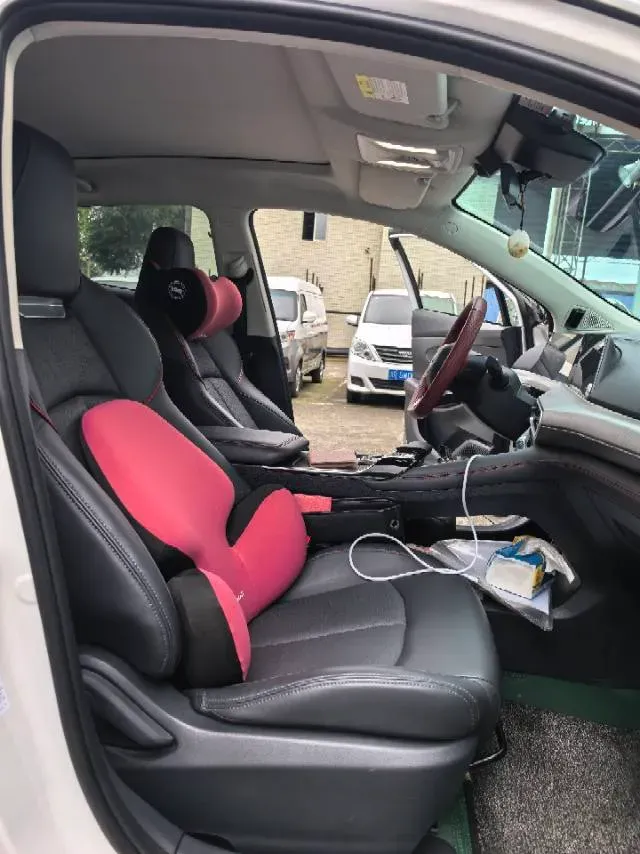 2020 ChangAn UNI-T 1.5T 180HP L4 7DCT,autocango,china used car exporter,china ev exporter,chinese used car exporter,chinese used ev exporter