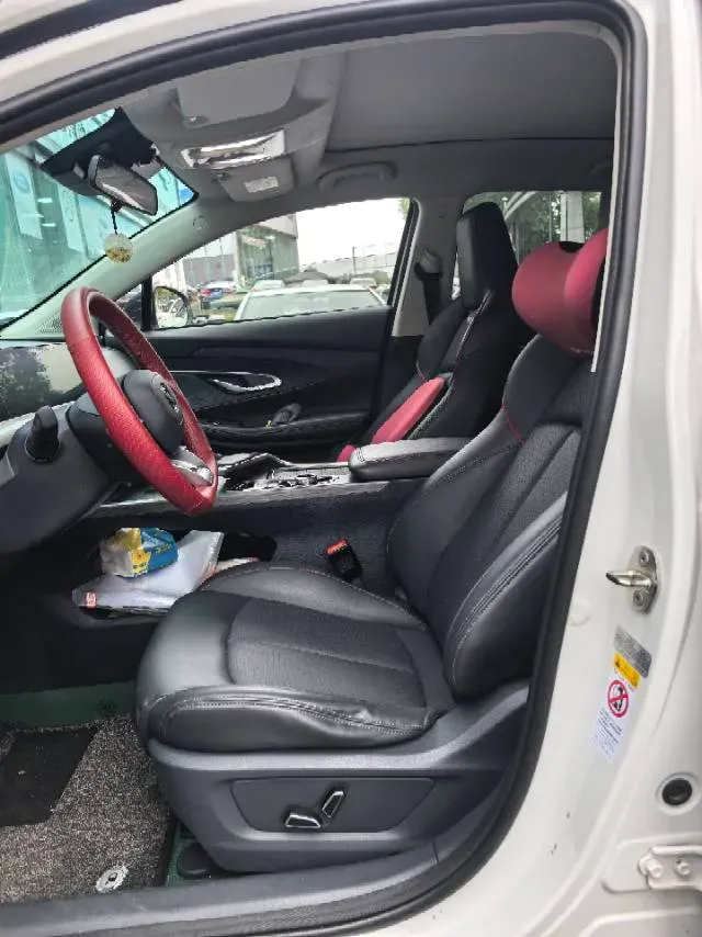 2020 ChangAn UNI-T 1.5T 180HP L4 7DCT,autocango,china used car exporter,china ev exporter,chinese used car exporter,chinese used ev exporter