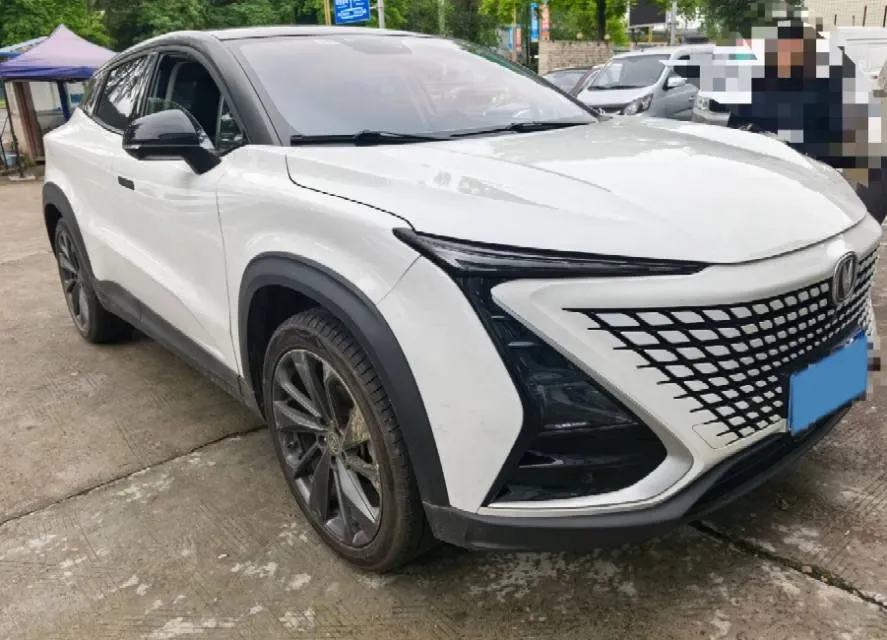 2020 ChangAn UNI-T 1.5T 180HP L4 7DCT,autocango,china used car exporter,china ev exporter,chinese used car exporter,chinese used ev exporter