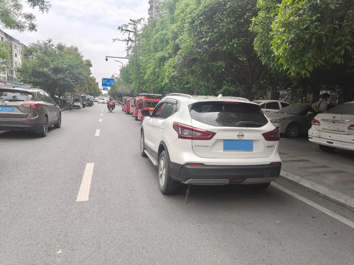 2023 Nissan Qashqai 2.0L 151HP L4 CVT,autocango,china used car exporter,china ev exporter,chinese used car exporter,chinese used ev exporter