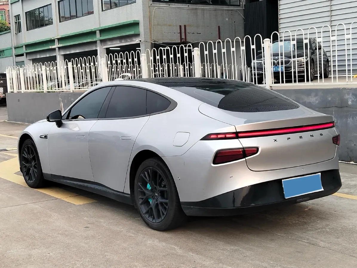 2024 Xpeng P7 BEV 64.4KWH,autocango,china used car exporter,china ev exporter,chinese used car exporter,chinese used ev exporter