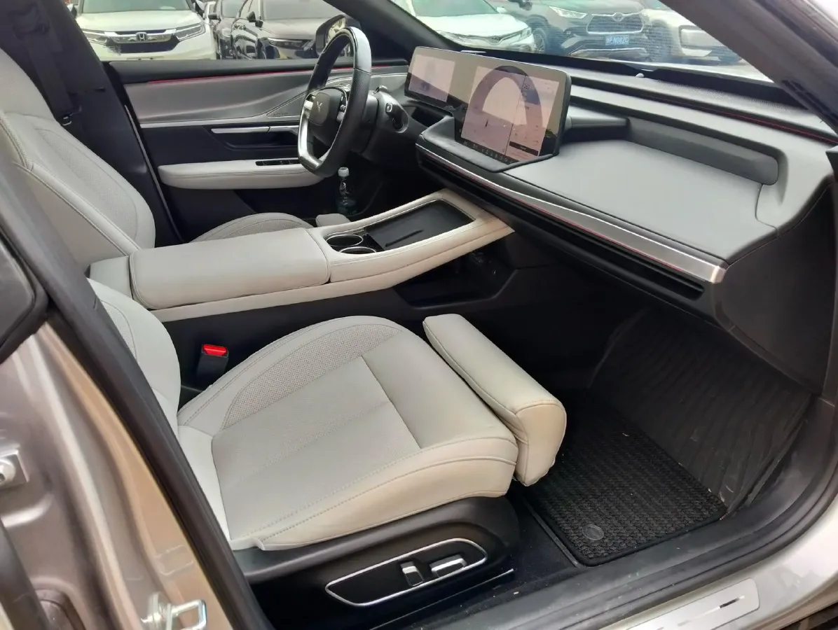 2024 Xpeng P7 BEV 64.4KWH,autocango,china used car exporter,china ev exporter,chinese used car exporter,chinese used ev exporter